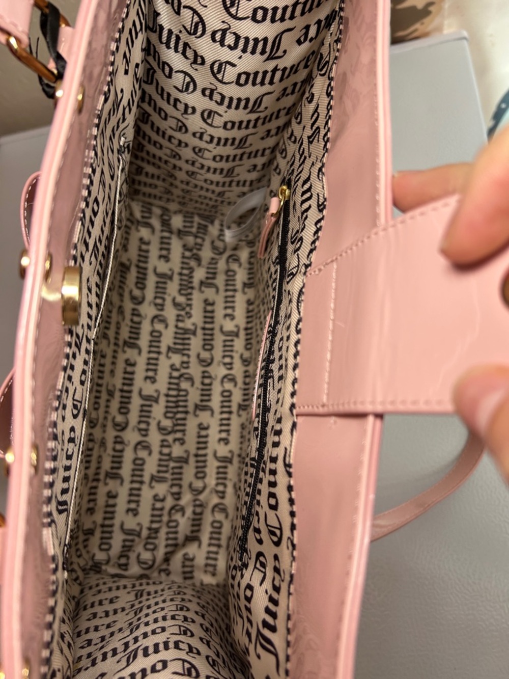 Juicy Couture Light Pink Patent Tote with Bow Accent - Picture 5 of 8